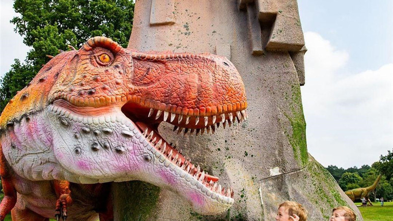 Birleşik Krallık'ta DinoKingdom (5)